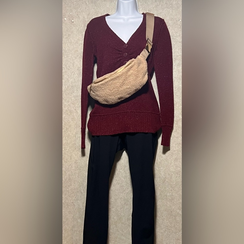 AHDORNED Adjustable Tan Sherpa Crossbody/Belt Bag/Fanny Pack - NWOT